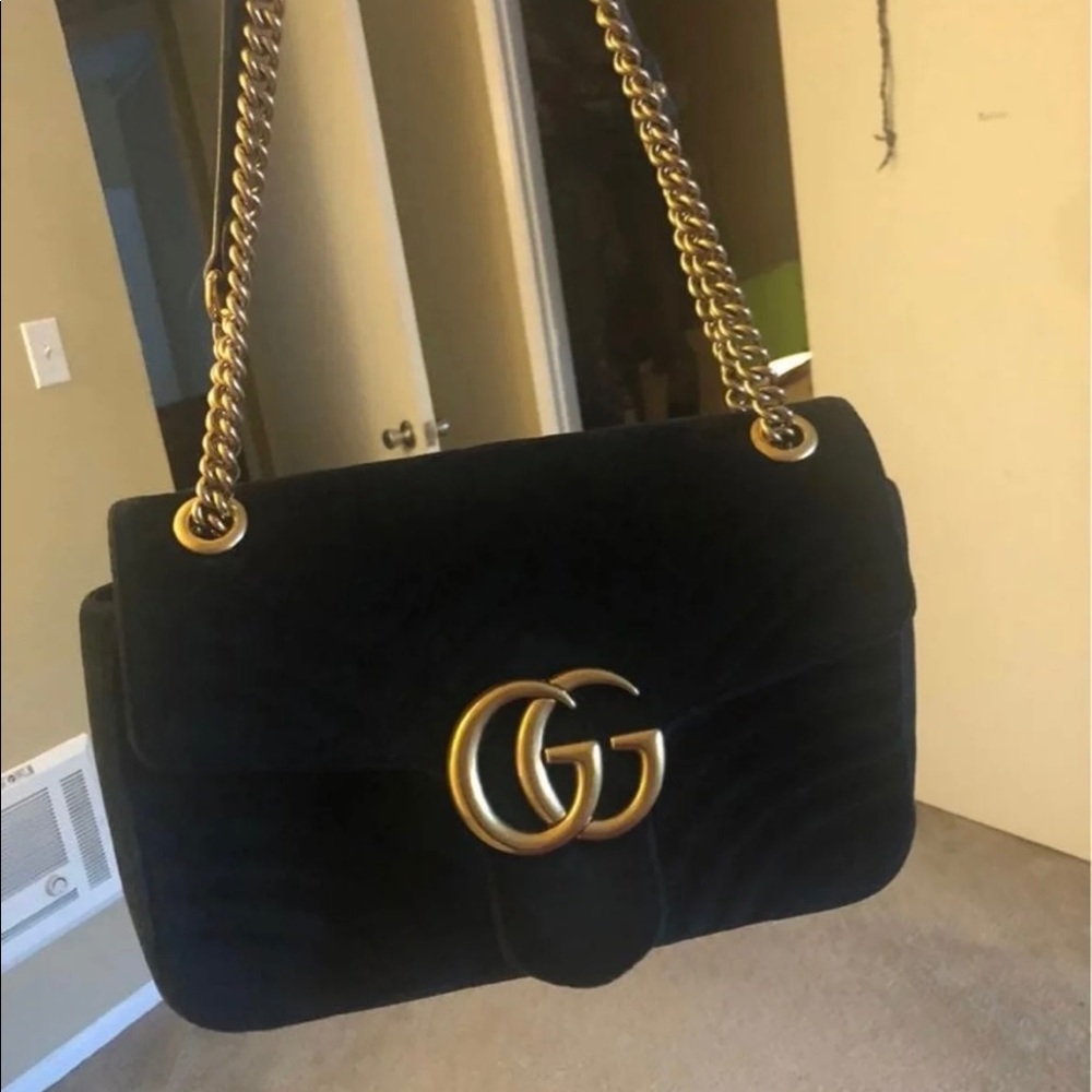 Medium Gucci Marmont bag